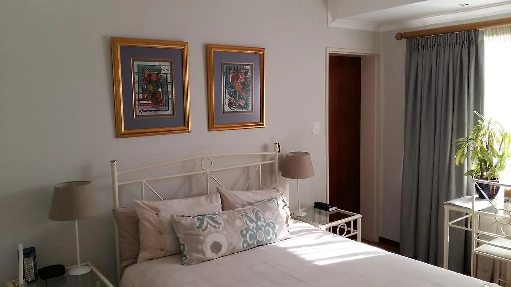 Old Oak Guest House Bellville