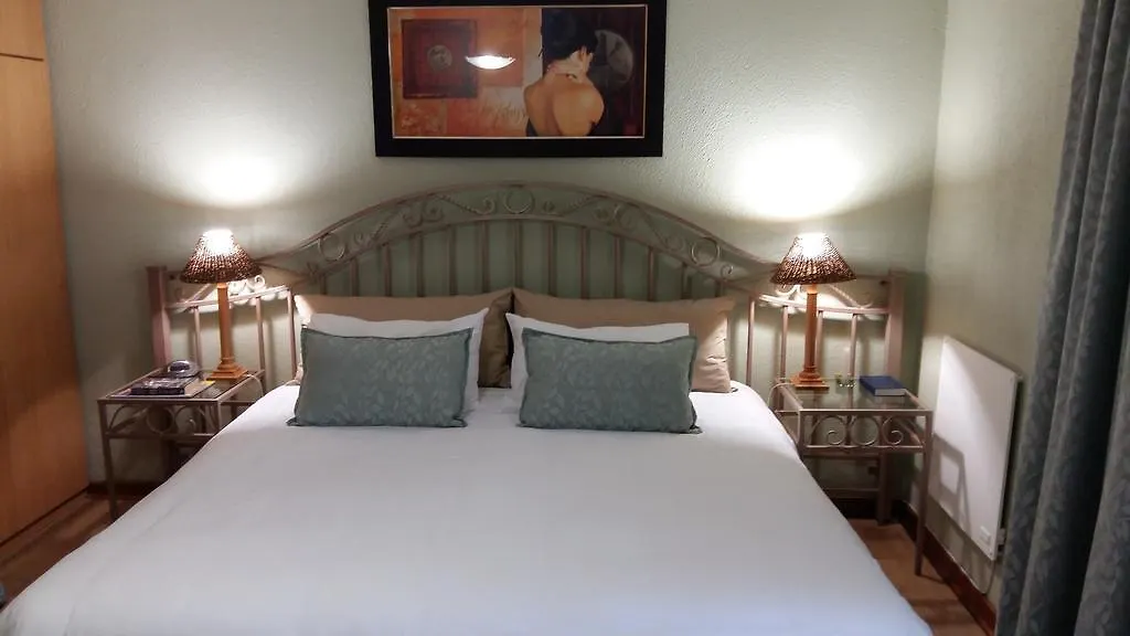 Old Oak Guest House Bellville