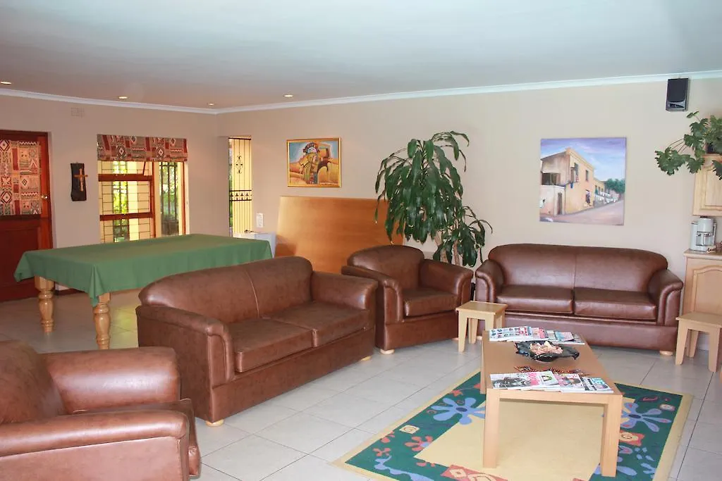 Old Oak Guest House Bellville 3*,